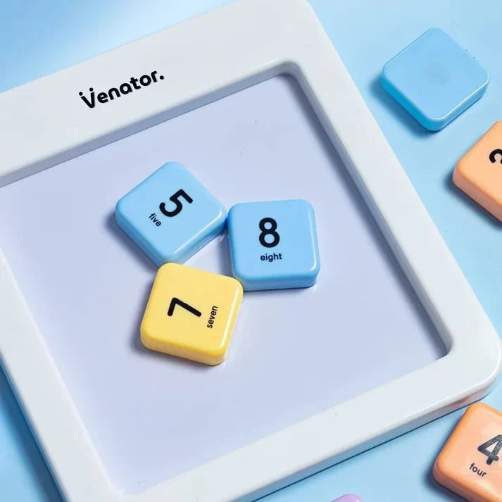 Puzzle a blocchi scorrevoli per allenare la mente