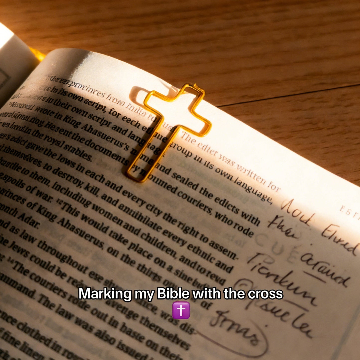 Cross Paperclip Bookmark – Accessorio spirituale ed elegante con doppia funzione per i lettor