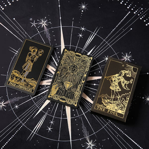 Witchy Cauldron Rose Gold Tarot Cards con libro guida Mazzo di tarocchi impermeabile e resistente alle pieghe per principianti Include chakra, pianeti, segni zodiacali, elementi e affermazioni