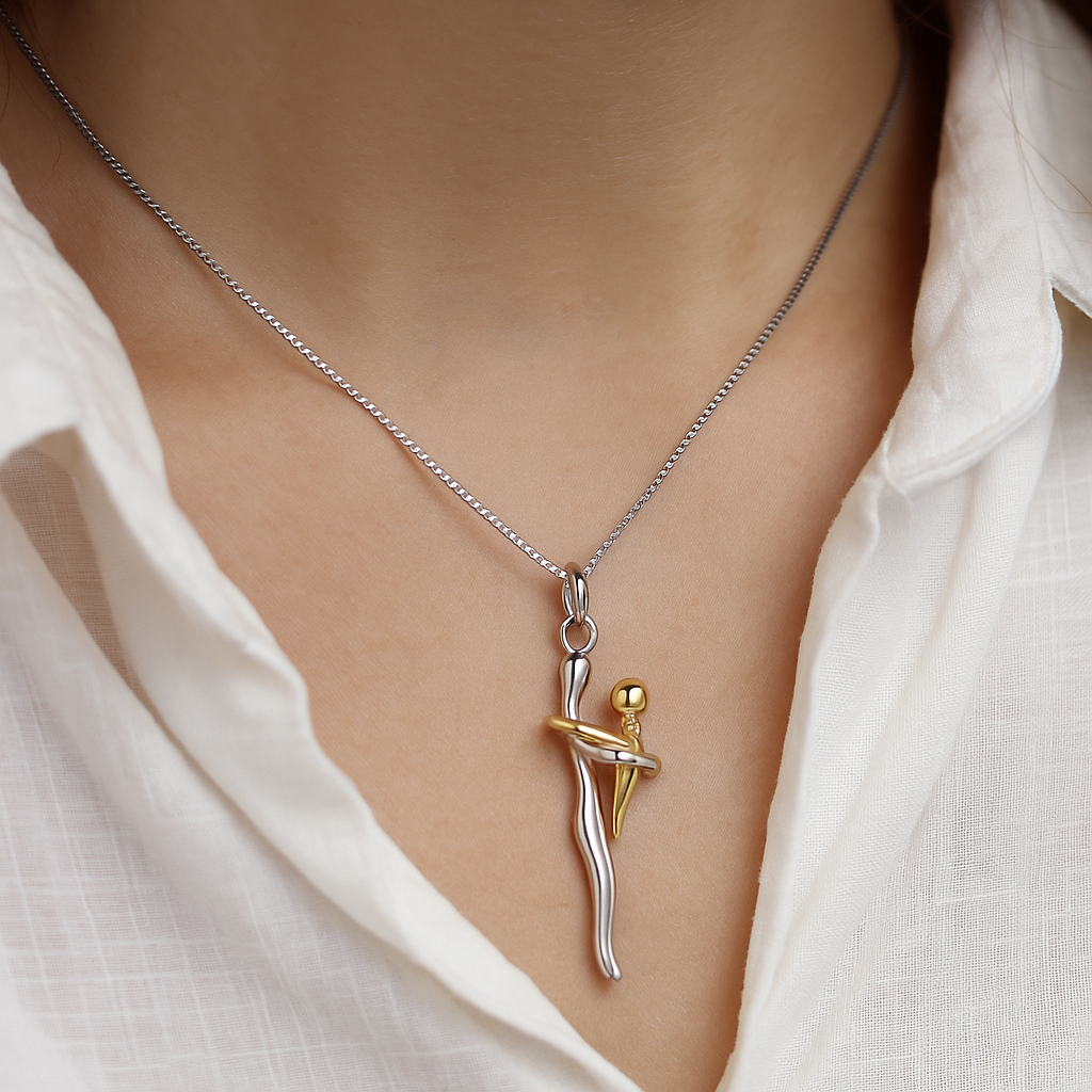 Collana Abbraccio Eterno