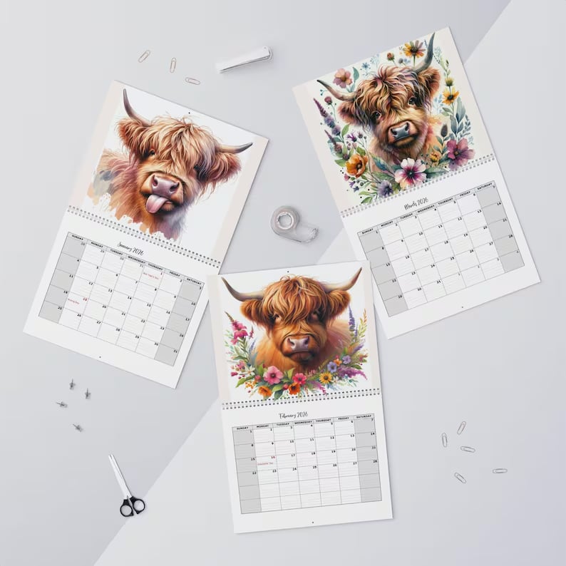 🐮Calendario Highland Cow 2026 – Decorazione rustica da parete per la casa di campagna e agenda mensile📅