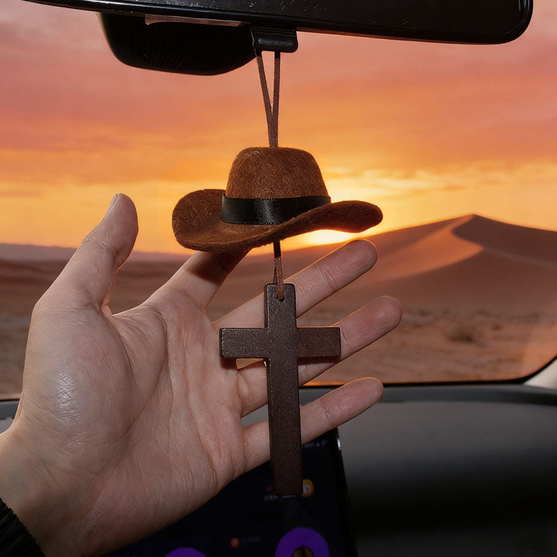 🤠 Cappello da cowboy e ciondolo per auto a forma di croce | Un viaggio all'insegna dello stile e della fede 🚗✨