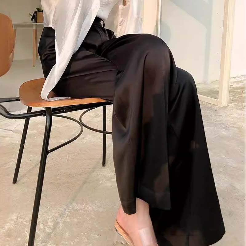 Pantaloni larghi in raso di acetat