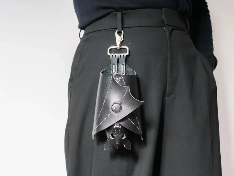 ⏰Saldi natalizi 49% DI SCONTO🎄🦇Portamonete in pelle a forma di pipistrello