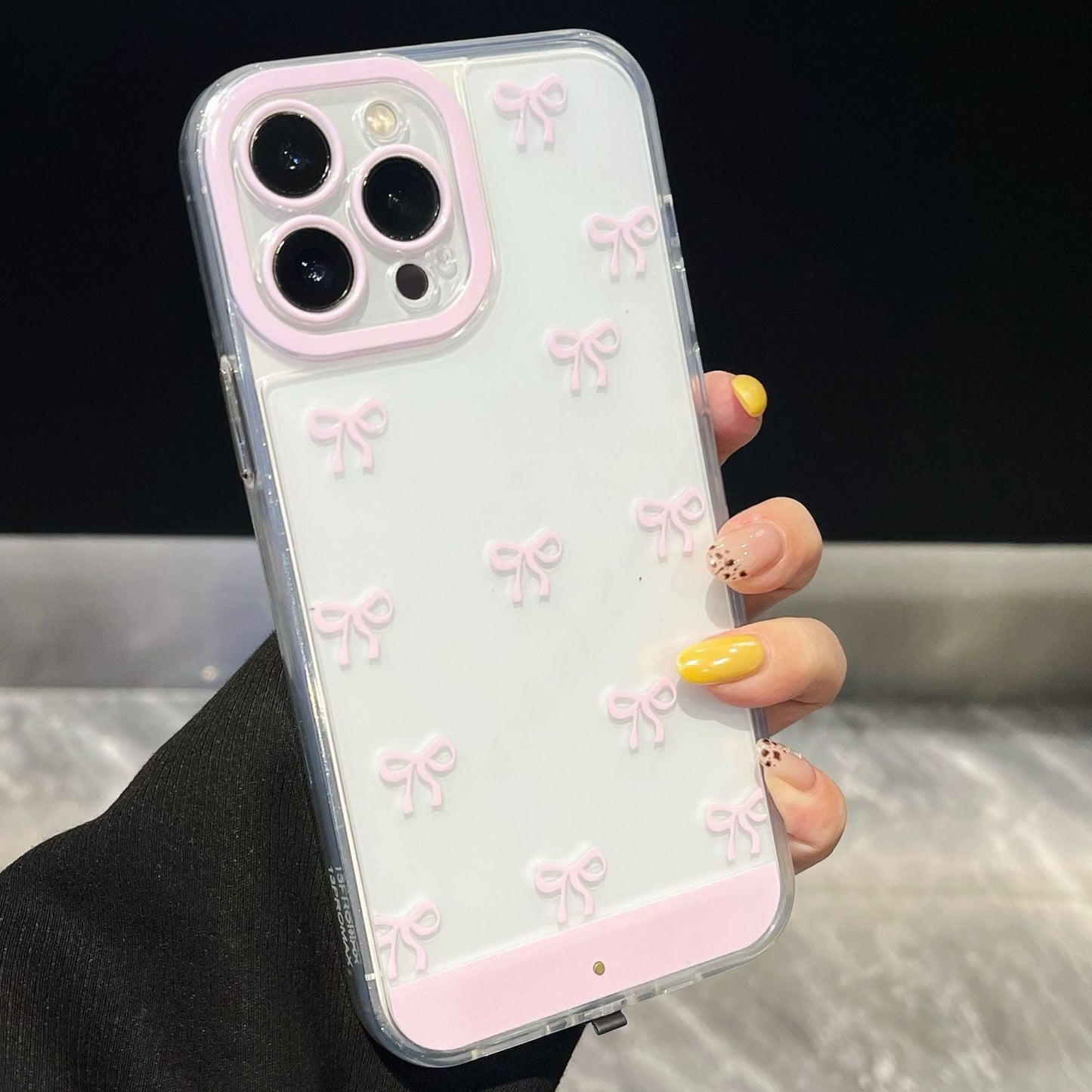 🎀 Custodia per telefono antiurto con farfalla luminosa