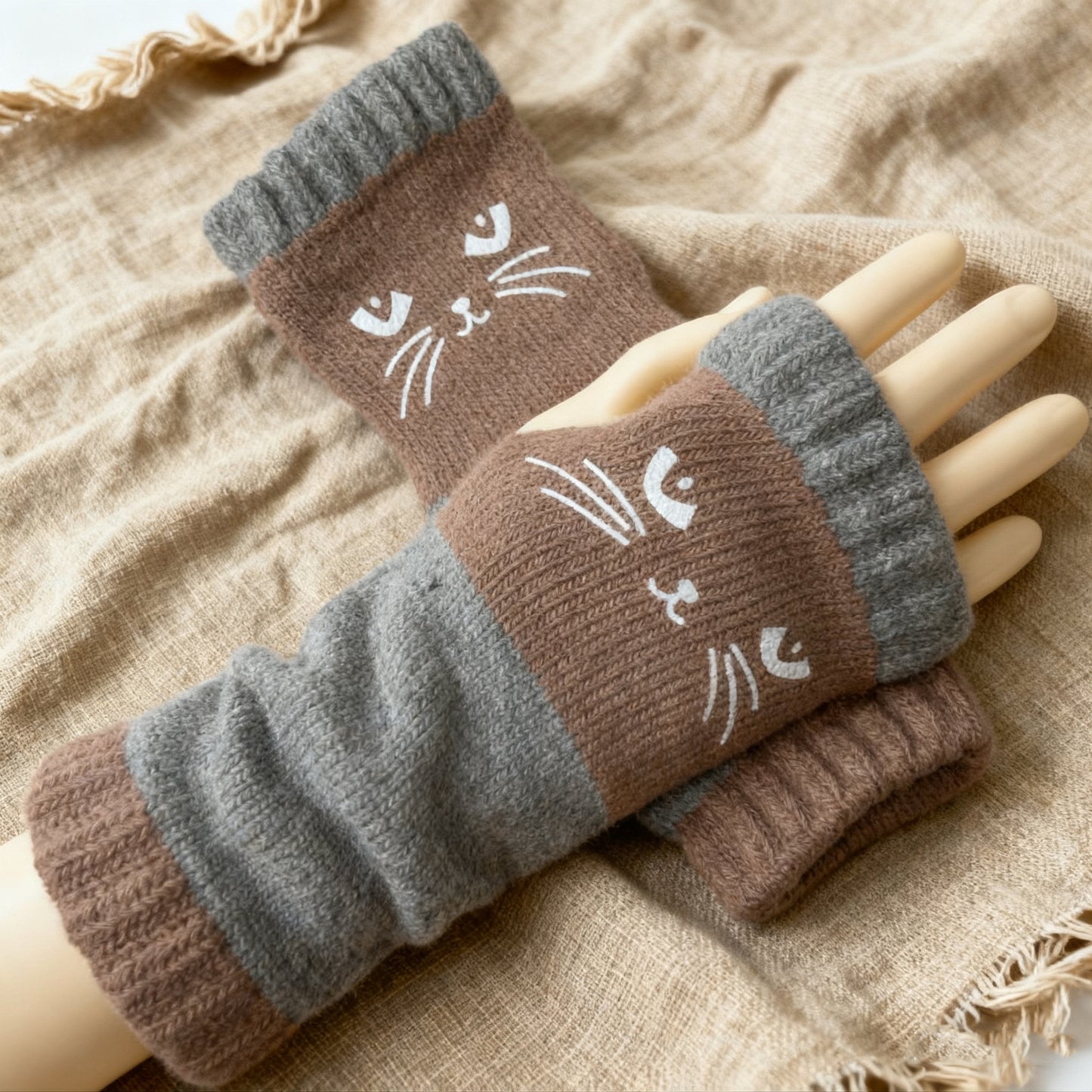 🎁Promozione dell'ultimo giorno 49% DI SCONTO🐱 Guanti da donna in maglia con gattini — Per mani calde e dita libere
