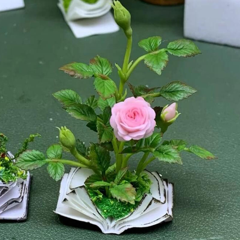 Fiori in miniatura: una fiaba nel palmo della tua mano