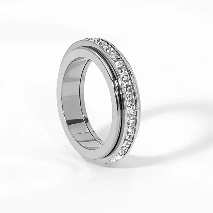 💖 Mega offerta del Black Friday – 50% di sconto!💖 Anello girevole realizzato in acciaio al titanio con zircon