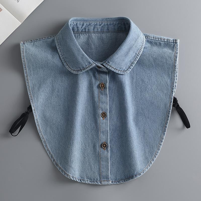 Falso colletto in denim: il capo essenziale per il layering femminile 👕