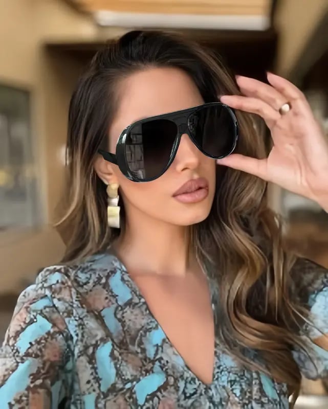 Occhiali da sole Aviator alla moda