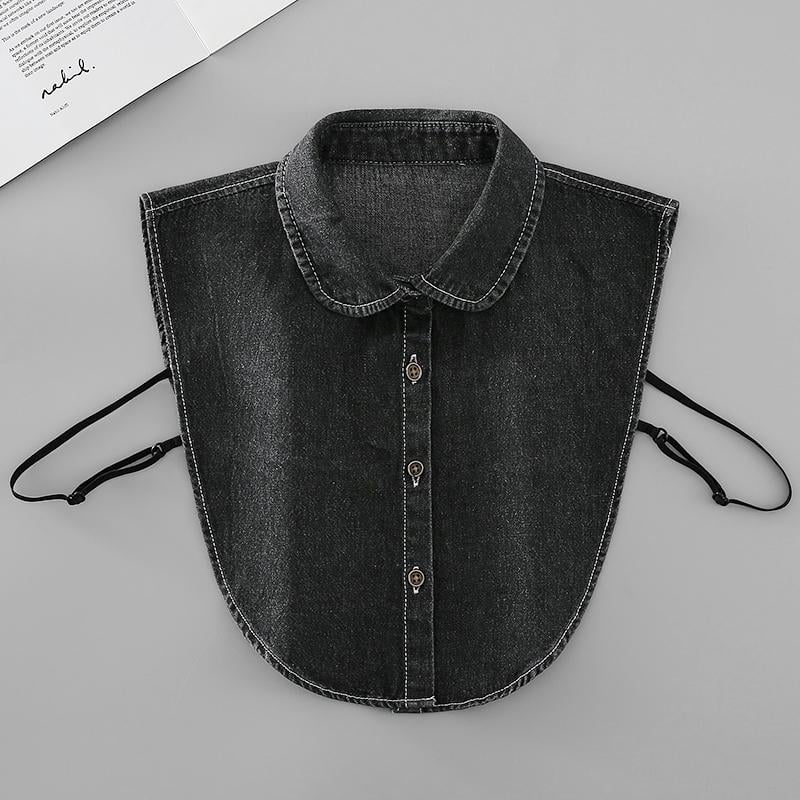 Falso colletto in denim: il capo essenziale per il layering femminile 👕