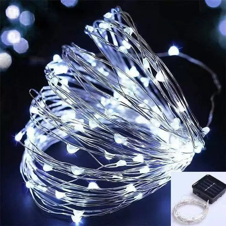 Catene luminose a LED alimentate a energia solare