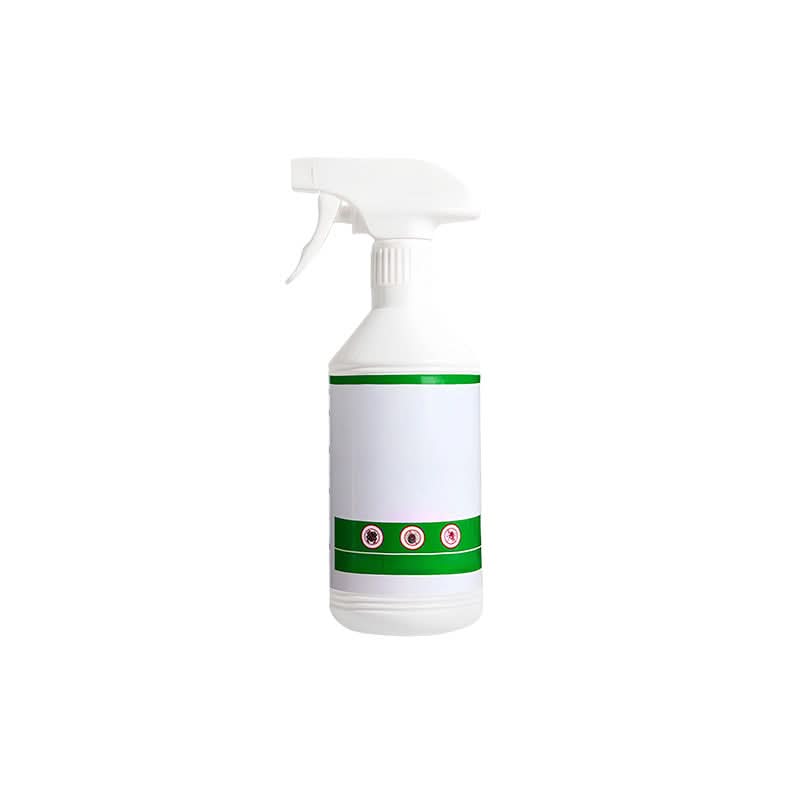 Spray antipulci e antizecche per cani e gatti