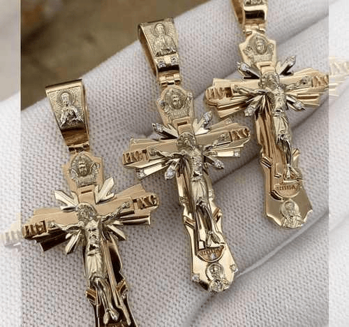 ⌛Consacrazione del ciondolo del Santo Gesù