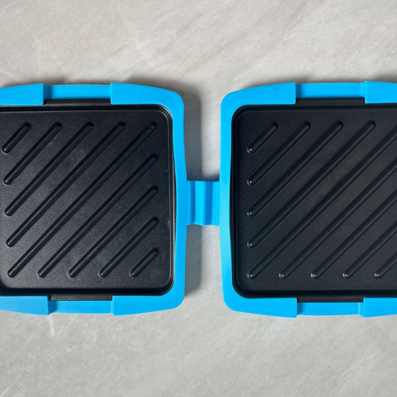 Tostapane a microonde e macchina per sandwich