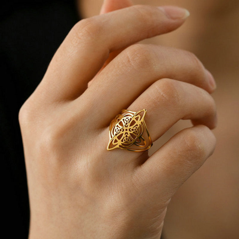 Anello celtico Witch's Knot