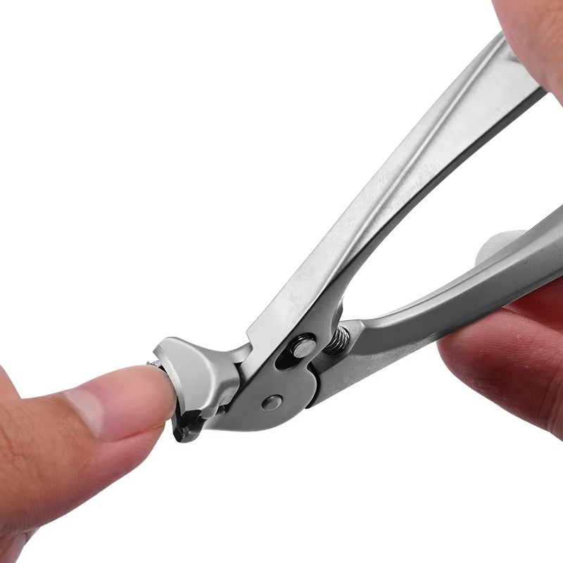 Tagliaunghie in acciaio inossidabile con protezione antispruzzo – Ampia apertura per unghie incarnite e cura dei piedi ✂️👣
