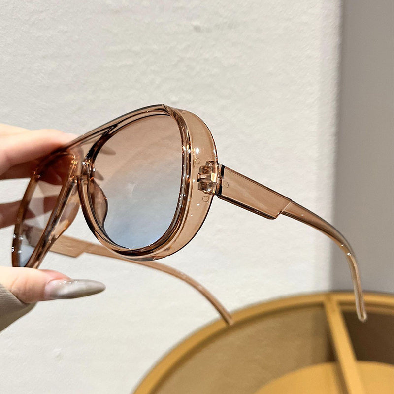 Occhiali da sole Aviator alla moda